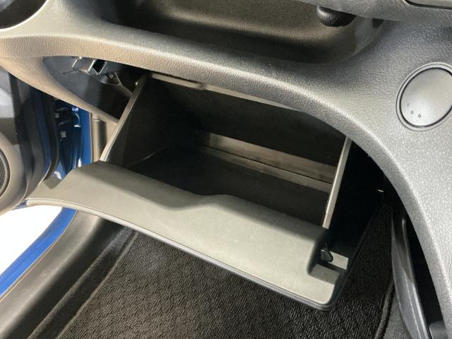 シエンタハイブリッドＧ　ワンオーナー　福祉車両　ナビ　全方位カメラワンオーナー　福祉車両　ナビ　全方位カメラ　ドラレコ　ＥＴＣ　ターンチルトシート　両側電動スライドドア　コーナーセンサー　オートクルーズコントロール　オートマチックハイビーム　Ｂｌｕｅｔｏｏｔｈ（京都府）の中古車