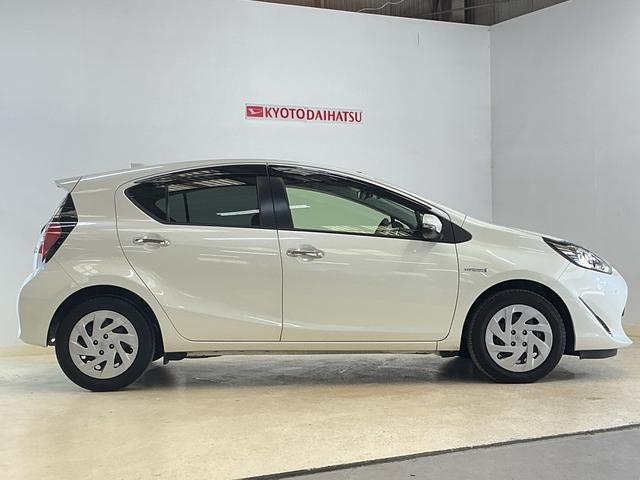 アクアＳスタイルブラック　ワンオーナー　ナビ　バックカメラ　ＥＴＣワンオーナー　ナビＴＶ　バックカメラ　前後ドライブレコーダー　ＥＴＣ　オートマチックハイビーム　Ｂｌｕｅｔｏｏｔｈ　ＬＥＤヘッドライト　オートライト　スマートキー　プッシュスタート　ドアバイザー（京都府）の中古車