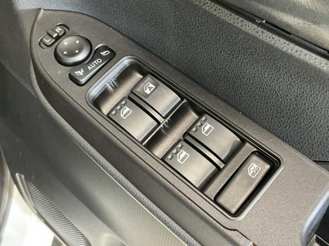 タントファンクロス　スマートアシスト　バックカメラ　シートヒーターワンオーナー　バックカメラ　両側リヤパワースライドドア　プッシュボタンエンジンスタート　コーナーセンサー　ＬＥＤヘッドライト　スマートアシスト　オートエアコン　コーナーセンサー　シートヒーター　ＡＢＳ（京都府）の中古車