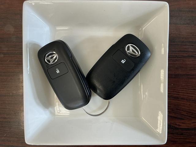 タフトＧ　クロムベンチャー　ワンオーナー　バックカメラ　ＵＳＢワンオーナー　バックカメラ　前後コーナーセンサー　前席シートヒーター　スカイフィールトップ　電子パーキング　オートマチックハイビーム　オートブレーキホールド　ＵＳＢチャージャー　スマートキー　スマアシ（京都府）の中古車