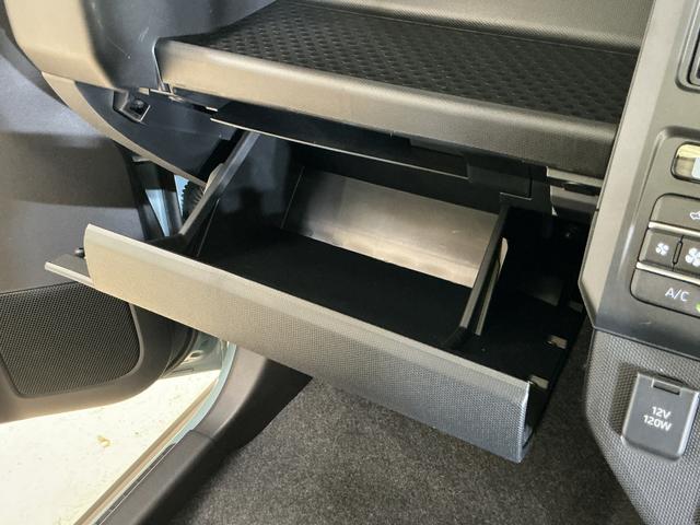 タフトＧ　クロムベンチャー　ワンオーナー　バックカメラ　ＵＳＢワンオーナー　バックカメラ　前後コーナーセンサー　前席シートヒーター　スカイフィールトップ　電子パーキング　オートマチックハイビーム　オートブレーキホールド　ＵＳＢチャージャー　スマートキー　スマアシ（京都府）の中古車