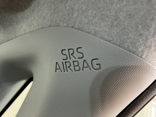 ムーヴＧ　バックカメラ　片側電動スライドドア　前後コーナーセンサーバックカメラ　片側電動スライドドア　前後コーナーセンサー　電子パーキング　オートブレーキホールド　オートマチックハイビーム　ＬＥＤヘッドライト　オートライト　スマートキー　プッシュスタート　ＵＳＢ（京都府）の中古車