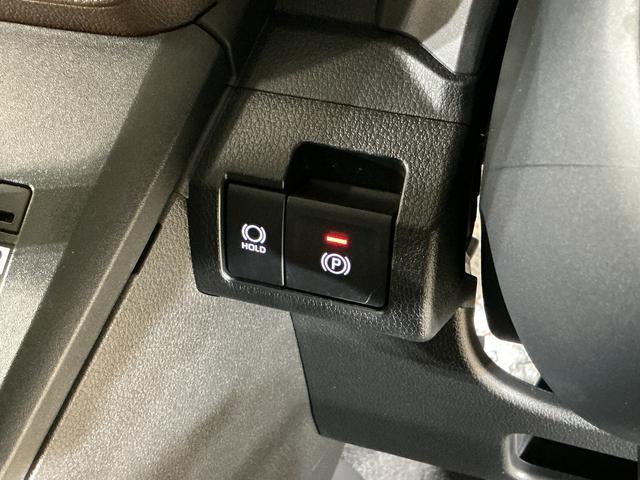 ムーヴＧ　バックカメラ　片側電動スライドドア　前後コーナーセンサーバックカメラ　片側電動スライドドア　前後コーナーセンサー　電子パーキング　オートブレーキホールド　オートマチックハイビーム　ＬＥＤヘッドライト　オートライト　スマートキー　プッシュスタート　ＵＳＢ（京都府）の中古車