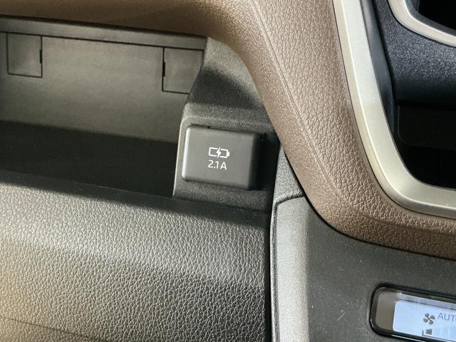 ムーヴＧ　バックカメラ　片側電動スライドドア　前後コーナーセンサーバックカメラ　片側電動スライドドア　前後コーナーセンサー　電子パーキング　オートブレーキホールド　オートマチックハイビーム　ＬＥＤヘッドライト　オートライト　スマートキー　プッシュスタート　ＵＳＢ（京都府）の中古車