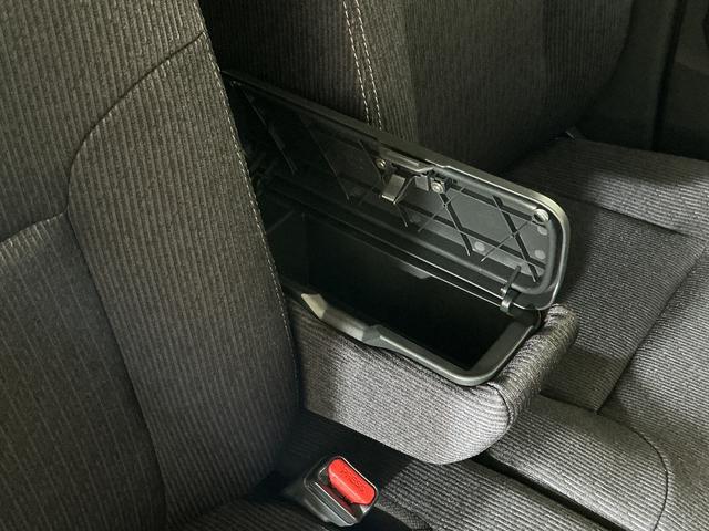 ムーヴＧ　バックカメラ　片側電動スライドドア　前後コーナーセンサーバックカメラ　片側電動スライドドア　前後コーナーセンサー　電子パーキング　オートブレーキホールド　オートマチックハイビーム　ＬＥＤヘッドライト　オートライト　スマートキー　プッシュスタート　ＵＳＢ（京都府）の中古車