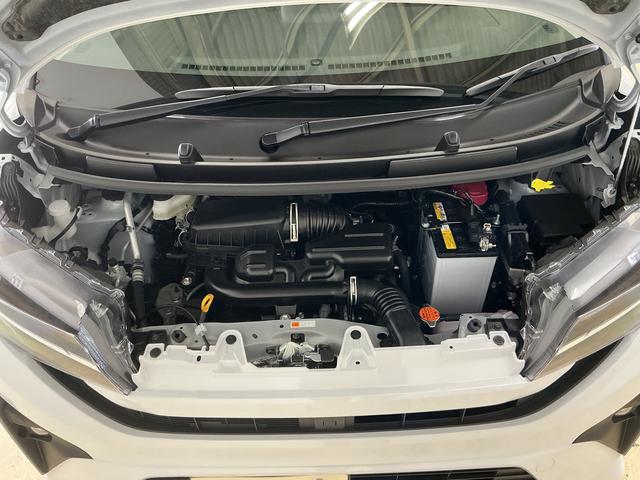 ムーヴＧ　バックカメラ　片側電動スライドドア　前後コーナーセンサーバックカメラ　片側電動スライドドア　前後コーナーセンサー　電子パーキング　オートブレーキホールド　オートマチックハイビーム　ＬＥＤヘッドライト　オートライト　スマートキー　プッシュスタート　ＵＳＢ（京都府）の中古車