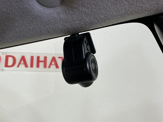 トールカスタムＧ　ターボ　ＳＡIII　ワンオーナー　ナビ　ドラレコ１オーナー　ナビ　バックカメラ　ドラレコ　ＥＴＣ　両側電動スライドドア　コーナーセンサー　フルセグＴＶ　Ｂｌｕｅｔｏｏｔｈ　オートクルーズコントロール　ＵＳＢ接続　１５インチ純正アルミホイール（京都府）の中古車