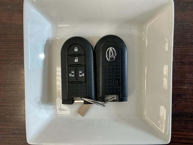 トールカスタムＧ　ターボ　ＳＡIII　ワンオーナー　ナビ　ドラレコ１オーナー　ナビ　バックカメラ　ドラレコ　ＥＴＣ　両側電動スライドドア　コーナーセンサー　フルセグＴＶ　Ｂｌｕｅｔｏｏｔｈ　オートクルーズコントロール　ＵＳＢ接続　１５インチ純正アルミホイール（京都府）の中古車