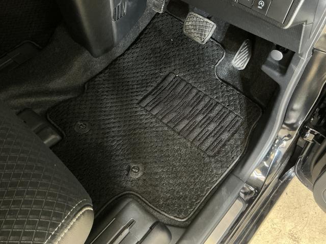 タントカスタムＲＳ　ワンオーナー　ターボ　ナビ　バックカメラワンオーナー　ターボ　ナビ　バックカメラ　ドラレコ　ＥＴＣ　両側電動スライドドア　アダプティブクルーズコントロール　Ｂｌｕｅｔｏｏｔｈ　前席シートヒーター　前後コーナーセンサー　フルセグＴＶ　ＵＳＢ（京都府）の中古車