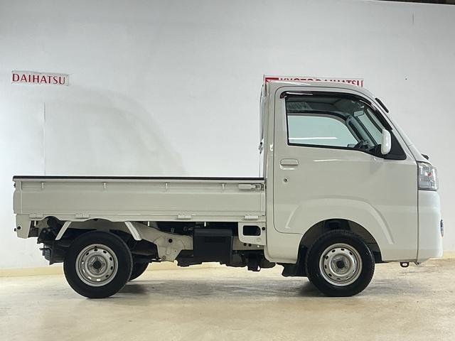 ハイゼットトラックＥＸＴ　ワンオーナー　切替式４ＷＤ　５速ＭＴ　３方開ワンオーナー　切替式４ＷＤ　５速ＭＴ　３方開　ＣＤオーディオ　荷台作業灯　デフロック　ラバーマット　ゲートプロテクター　ドアバイザー　フォグライト　キーレスエントリー　１２Ｖ電源ソケット（京都府）の中古車