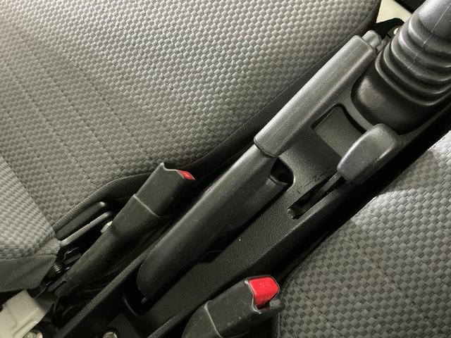 ハイゼットトラックＥＸＴ　ワンオーナー　切替式４ＷＤ　５速ＭＴ　３方開ワンオーナー　切替式４ＷＤ　５速ＭＴ　３方開　ＣＤオーディオ　荷台作業灯　デフロック　ラバーマット　ゲートプロテクター　ドアバイザー　フォグライト　キーレスエントリー　１２Ｖ電源ソケット（京都府）の中古車