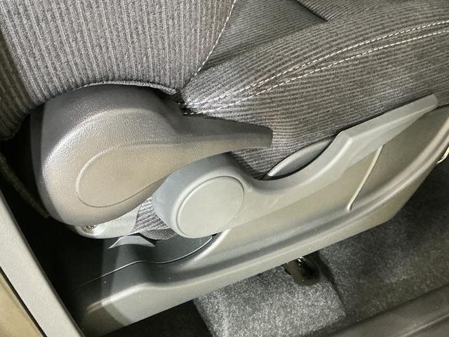 ムーヴＧ　届出済み未使用車　ディスプレイオーディオ　バックカメラ届出済み未使用車　ディスプレイオーディオ　バックカメラ　片側電動スライドドア　Ｑｉワイヤレス充電　スマホ連携　前後コーナーセンサー　フルセグＴＶ　Ｂｌｕｅｔｏｏｔｈ　ＵＳＢ接続　オートハイビーム（京都府）の中古車