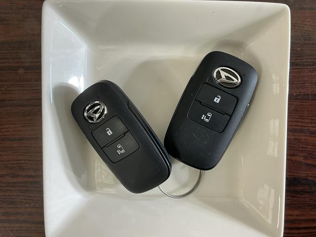 ムーヴＧ　届出済み未使用車　ディスプレイオーディオ　バックカメラ届出済み未使用車　ディスプレイオーディオ　バックカメラ　片側電動スライドドア　Ｑｉワイヤレス充電　スマホ連携　Ｂｌｕｅｔｏｏｔｈ　前後コーナーセンサー　フルセグＴＶ　オートマチックハイビーム（京都府）の中古車