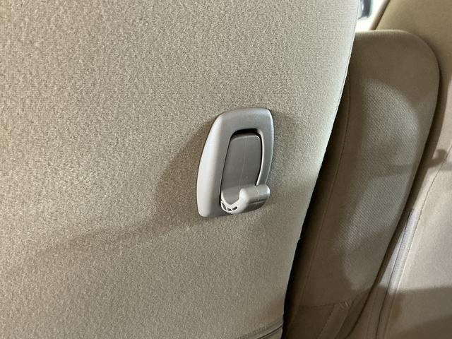 ミラココアココアプラスＸ　ＣＤオーディオ　ルーフレール　フォグライトＣＤオーディオ　ルーフレール　フォグライト　スマートキー　ウインカーミラー　ドアバイザー　盗難防止装置　ヘッドライトレべライザー　１２Ｖ電源ソケット　電動格納ドアミラー　スペアタイヤ　オートエアコン（京都府）の中古車