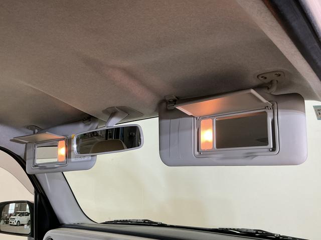 ミラココアココアプラスＸ　ＣＤオーディオ　ルーフレール　フォグライトＣＤオーディオ　ルーフレール　フォグライト　スマートキー　ウインカーミラー　ドアバイザー　盗難防止装置　ヘッドライトレべライザー　１２Ｖ電源ソケット　電動格納ドアミラー　スペアタイヤ　オートエアコン（京都府）の中古車