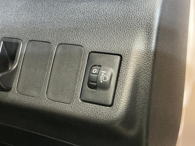 ミラココアココアプラスＸ　ＣＤオーディオ　ルーフレール　フォグライトＣＤオーディオ　ルーフレール　フォグライト　スマートキー　ウインカーミラー　ドアバイザー　盗難防止装置　ヘッドライトレべライザー　１２Ｖ電源ソケット　電動格納ドアミラー　スペアタイヤ　オートエアコン（京都府）の中古車