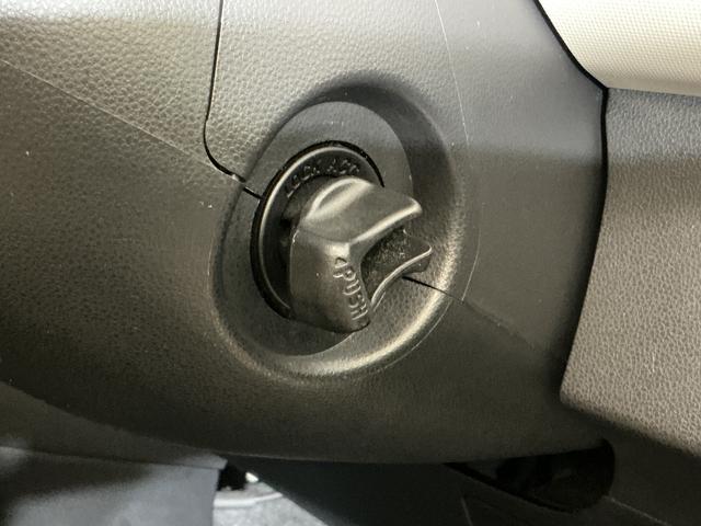 ミラココアココアプラスＸ　ＣＤオーディオ　ルーフレール　フォグライトＣＤオーディオ　ルーフレール　フォグライト　スマートキー　ウインカーミラー　ドアバイザー　盗難防止装置　ヘッドライトレべライザー　１２Ｖ電源ソケット　電動格納ドアミラー　スペアタイヤ　オートエアコン（京都府）の中古車