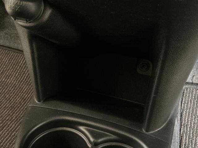 ミラココアココアプラスＸ　ＣＤオーディオ　ルーフレール　フォグライトＣＤオーディオ　ルーフレール　フォグライト　スマートキー　ウインカーミラー　ドアバイザー　盗難防止装置　ヘッドライトレべライザー　１２Ｖ電源ソケット　電動格納ドアミラー　スペアタイヤ　オートエアコン（京都府）の中古車