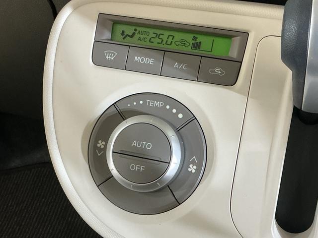 ミラココアココアプラスＸ　ＣＤオーディオ　ルーフレール　フォグライトＣＤオーディオ　ルーフレール　フォグライト　スマートキー　ウインカーミラー　ドアバイザー　盗難防止装置　ヘッドライトレべライザー　１２Ｖ電源ソケット　電動格納ドアミラー　スペアタイヤ　オートエアコン（京都府）の中古車