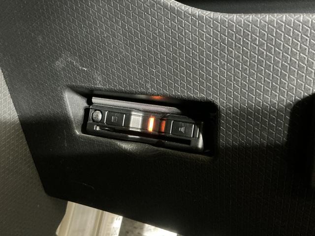 タントカスタムＸ　１オーナー　ナビ　バックカメラ　ドラレコ　ＥＴＣワンオーナー　ナビ　バックカメラ　ドライブレコーダー　ＥＴＣ　両側電動スライドドア　コーナーセンサー　ロングスライドシート　前席シートヒーター　オートマチックハイビーム　Ｂｌｕｅｔｏｏｔｈ　ＵＳＢ（京都府）の中古車
