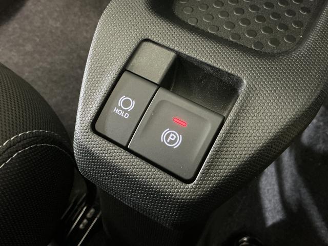 タフトＧ　クロムベンチャー　デモカー　パノラマモニター　クルコンデモカー　パノラマモニター　アダプティブクルーズコントロール　前後コーナーセンサー　前席シートヒーター　スカイフィールトップ　電子パーキング　オートブレーキホールド　オートマチックハイビーム　ＵＳＢ（京都府）の中古車