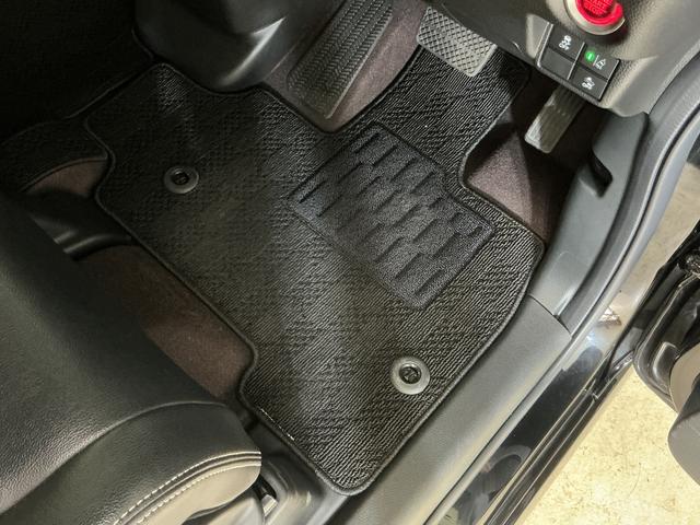 N−BOXカスタムG・Lターボホンダセンシング ワンオーナー ターボ ナビワンオーナー ターボ ナビ バックカメラ ドライブレコーダー ETC 両側電動スライドドア アダプティブクルーズコントロール パドルシフト USB接続 15インチ純正アルミホイール Bluetooth(京都府)の中古車