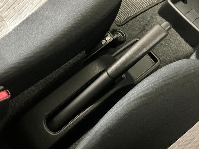 ミライースＸ　ＳＡIII　ナビ　バックカメラ　ＥＴＣ　コーナーセンサーナビ　バックカメラ　ＥＴＣ　前後コーナーセンサー　オートマチックハイビーム　Ｂｌｕｅｔｏｏｔｈ　ＤＶＤ再生　フルセグＴＶ　ＬＥＤヘッドライト　マニュアルエアコン　キーレスエントリー　横滑り防止装置（京都府）の中古車