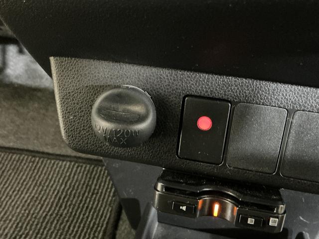 ミライースＸ　ＳＡIII　ナビ　バックカメラ　ＥＴＣ　コーナーセンサーナビ　バックカメラ　ＥＴＣ　前後コーナーセンサー　オートマチックハイビーム　Ｂｌｕｅｔｏｏｔｈ　ＤＶＤ再生　フルセグＴＶ　ＬＥＤヘッドライト　マニュアルエアコン　キーレスエントリー　横滑り防止装置（京都府）の中古車