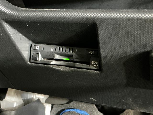 ロッキープレミアムＧ　ＨＥＶ　９インチナビ　パノラマモニターワンオーナー　９インチナビ　パノラマモニター　フルセグチューナー　ブルートゥース対応　ドライブレコーダー　プッシュボタンエンジンスタート　ＬＥＤヘッドライト　シートヒーター　スマートアシスト　ＡＢＳ（京都府）の中古車