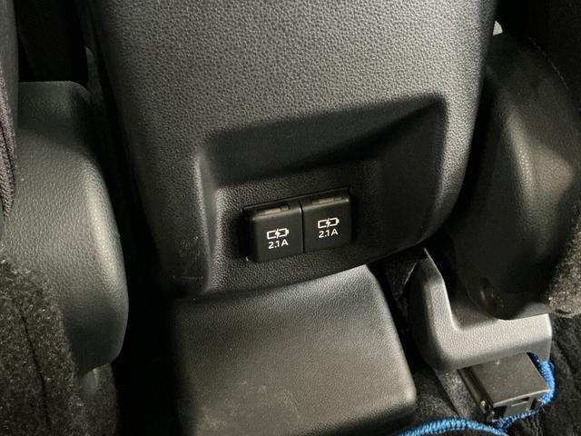 ロッキープレミアムＧ　ＨＥＶ　９インチナビ　パノラマモニターワンオーナー　９インチナビ　パノラマモニター　フルセグチューナー　ブルートゥース対応　ドライブレコーダー　プッシュボタンエンジンスタート　ＬＥＤヘッドライト　シートヒーター　スマートアシスト　ＡＢＳ（京都府）の中古車