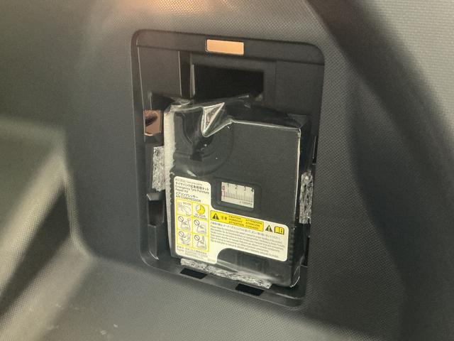 ロッキープレミアムＧ　ＨＥＶ　９インチナビ　パノラマモニターワンオーナー　９インチナビ　パノラマモニター　フルセグチューナー　ブルートゥース対応　ドライブレコーダー　プッシュボタンエンジンスタート　ＬＥＤヘッドライト　シートヒーター　スマートアシスト　ＡＢＳ（京都府）の中古車