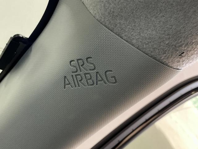 ロッキープレミアムＧ　ＨＥＶ　９インチナビ　パノラマモニターワンオーナー　９インチナビ　パノラマモニター　フルセグチューナー　ブルートゥース対応　ドライブレコーダー　プッシュボタンエンジンスタート　ＬＥＤヘッドライト　シートヒーター　スマートアシスト　ＡＢＳ（京都府）の中古車