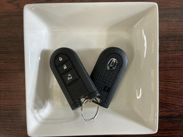 タントカスタムＸ　トップエディションＳＡIII　ナビ　バックカメラナビ　バックカメラ　ドライブレコーダー　ＥＴＣ　ドライブレコーダー　助手席側リヤパワースライドドア　プッシュボタンエンジンスタート　ＬＥＤヘッドライト　ブルートゥース対応　フルセグチューナー　ＡＢＳ（京都府）の中古車