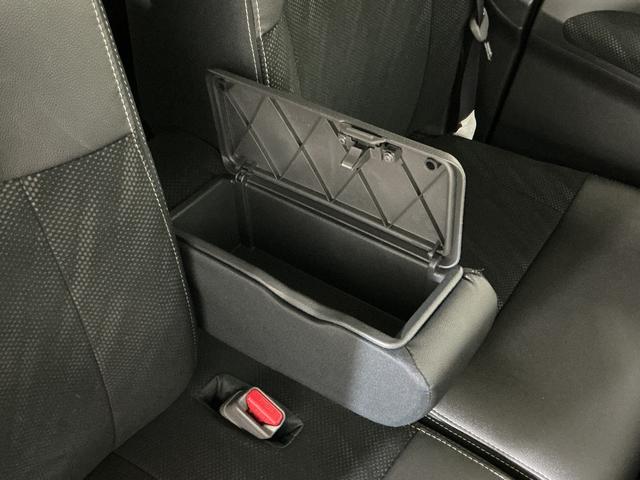 タントカスタムＸ　トップエディションＳＡIII　ナビ　バックカメラナビ　バックカメラ　ドライブレコーダー　ＥＴＣ　ドライブレコーダー　助手席側リヤパワースライドドア　プッシュボタンエンジンスタート　ＬＥＤヘッドライト　ブルートゥース対応　フルセグチューナー　ＡＢＳ（京都府）の中古車