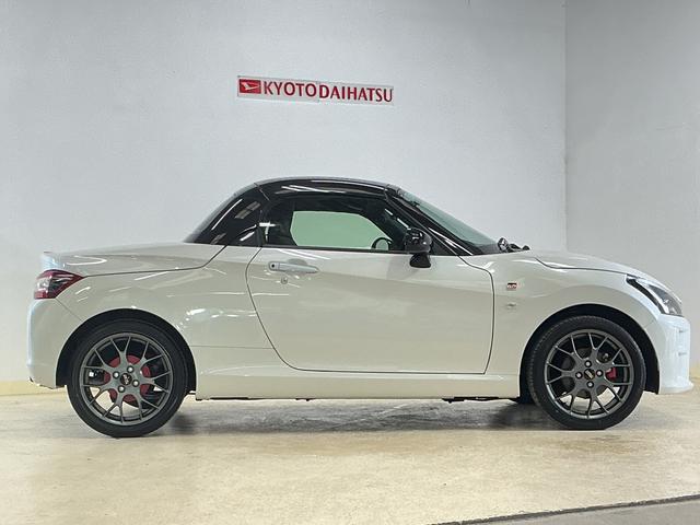 コペンＧＲ　スポーツ　ワンオーナー　ターボ　５速ＭＴ車　ナビワンオーナー　ターボ　５速ＭＴ　ナビ　バックカメラ　シートヒーター　ＢＢＳ　ＲＥＣＡＲＯ　ＭＯＭＯステアリング　オートライト　ＬＥＤヘッドライト　スマートキー　プッシュスタート　Ｂｌｕｅｔｏｏｔｈ（京都府）の中古車