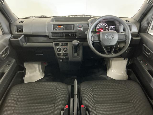 ハイゼットカーゴＤＸ　切替式４ＷＤ　ラジオデッキ　リアコーナーセンサー切替式４ＷＤ　ラジオデッキ　リアコーナーセンサー　オートマチックハイビーム　キーレスエントリー　オートライト　横滑り防止装置　アイドリングストップ　盗難防止装置　１２Ｖ電源ソケット　マニュアルエアコン（京都府）の中古車