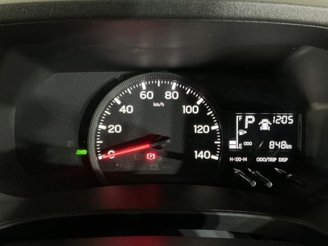 ハイゼットカーゴＤＸ　切替式４ＷＤ　ラジオデッキ　リアコーナーセンサー切替式４ＷＤ　ラジオデッキ　リアコーナーセンサー　オートマチックハイビーム　キーレスエントリー　オートライト　横滑り防止装置　アイドリングストップ　盗難防止装置　１２Ｖ電源ソケット　マニュアルエアコン（京都府）の中古車