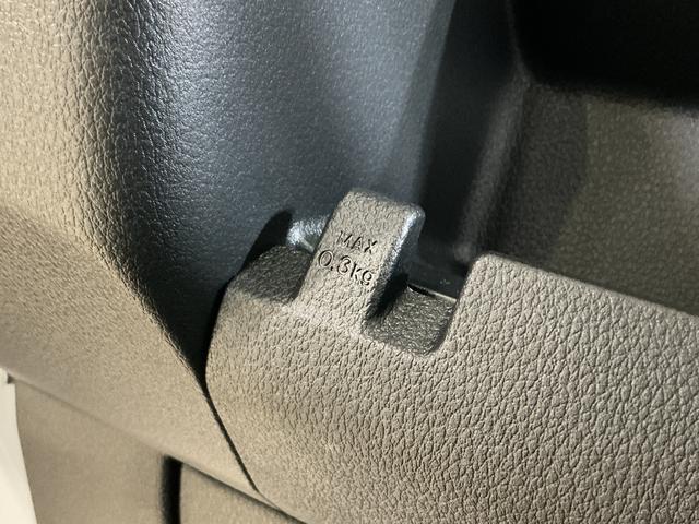 ハイゼットカーゴＤＸ　切替式４ＷＤ　ラジオデッキ　リアコーナーセンサー切替式４ＷＤ　ラジオデッキ　リアコーナーセンサー　オートマチックハイビーム　キーレスエントリー　オートライト　横滑り防止装置　アイドリングストップ　盗難防止装置　１２Ｖ電源ソケット　マニュアルエアコン（京都府）の中古車