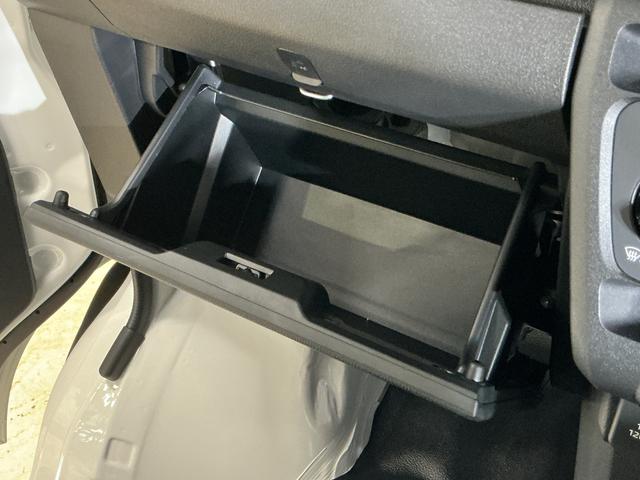 ハイゼットカーゴＤＸ　切替式４ＷＤ　ラジオデッキ　リアコーナーセンサー切替式４ＷＤ　ラジオデッキ　リアコーナーセンサー　オートマチックハイビーム　キーレスエントリー　オートライト　横滑り防止装置　アイドリングストップ　盗難防止装置　１２Ｖ電源ソケット　マニュアルエアコン（京都府）の中古車