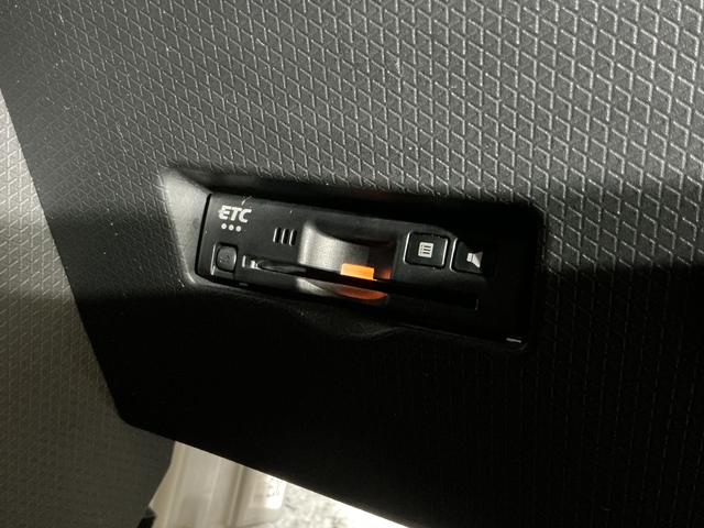タントカスタムＲＳスタイルセレクション　ワンオーナー　ターボワンオーナー　ターボ　ミラクルオートステップ　ナビ　バックカメラ　ドラレコ　ＥＴＣ　フリップダウンモニター　両側電動スライドドア　アダプティブクルーズコントロール　前後コーナーセンサー　シートヒーター（京都府）の中古車
