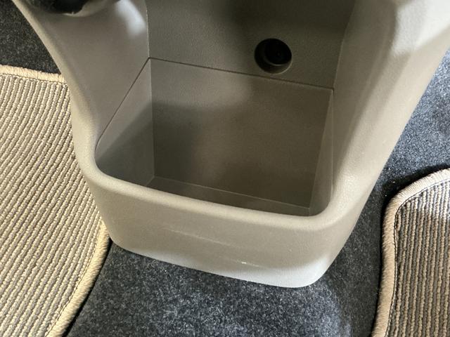 ミライースＬ　メモリアルエディション　ワンオーナー　ＣＤオーディオワンオーナー　ＣＤオーディオ　キーレスエントリー　アイドリングストップ　盗難防止装置　ドアバイザー　マニュアルエアコン　ヘッドライトレべライザー　１２Ｖ電源ソケット　１３インチ社外アルミホイール（京都府）の中古車