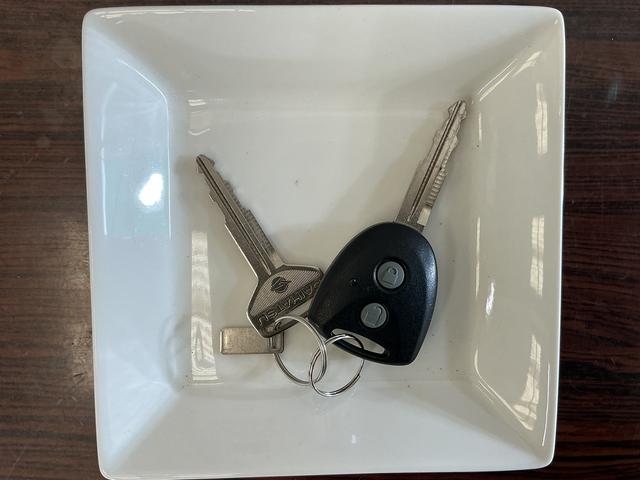 ミライースL SA ナビ ドライブレコーダー フルセグチューナーナビ ドライブレコーダー フルセグチューナー ブルートゥース対応 スマートアシスト キーレスリモコン マニュアルエアコン アイドリングストップ アルミホイール カーペットマット ロングバイザー ABS(京都府)の中古車