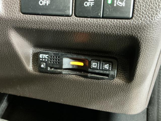 フリードＧ・ホンダセンシング　ワンオーナー　ナビ　バックカメラワンオーナー　ナビＴＶ　バックカメラ　ＥＴＣ　両側電動スライドドア　アダプティブクルーズコントロール　Ｂｌｕｅｔｏｏｔｈ　ＵＳＢ接続　ＤＶＤ再生　スマートキー　プッシュスタート　横滑り防止装置（京都府）の中古車