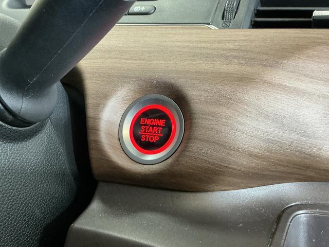 フリードＧ・ホンダセンシング　ワンオーナー　ナビ　バックカメラワンオーナー　ナビＴＶ　バックカメラ　ＥＴＣ　両側電動スライドドア　アダプティブクルーズコントロール　Ｂｌｕｅｔｏｏｔｈ　ＵＳＢ接続　ＤＶＤ再生　スマートキー　プッシュスタート　横滑り防止装置（京都府）の中古車