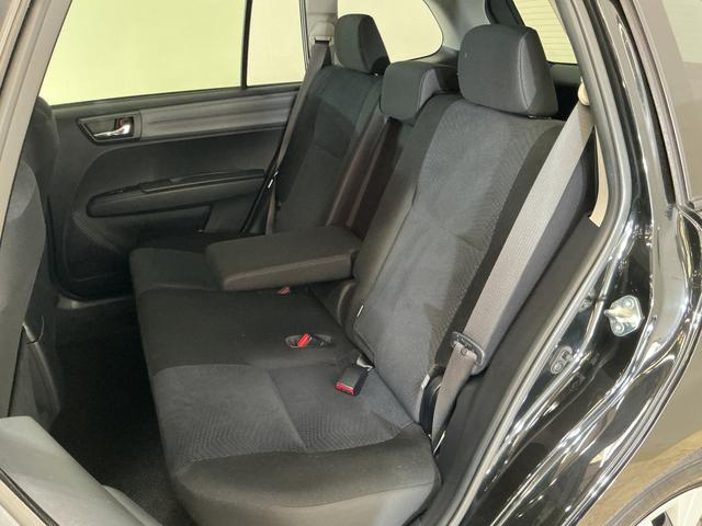 カローラフィールダー１．５Ｇ　ナビ　ＥＴＣ　ドライブレコーダー　キーレスリモコントヨタ純正ナビ　ＥＴＣ　社外ドライブレコーダー　キーレスリモコン　フルセグチューナー　ブルートゥース対応　オートライト　オートエアコン　カーペットマット　バイザー　ホイールキャップ　ＡＢＳ（京都府）の中古車