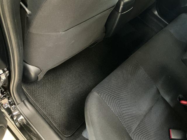 カローラフィールダー１．５Ｇ　ナビ　ＥＴＣ　ドライブレコーダー　キーレスリモコントヨタ純正ナビ　ＥＴＣ　社外ドライブレコーダー　キーレスリモコン　フルセグチューナー　ブルートゥース対応　オートライト　オートエアコン　カーペットマット　バイザー　ホイールキャップ　ＡＢＳ（京都府）の中古車