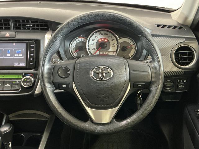 カローラフィールダー１．５Ｇ　ナビ　ＥＴＣ　ドライブレコーダー　キーレスリモコントヨタ純正ナビ　ＥＴＣ　社外ドライブレコーダー　キーレスリモコン　フルセグチューナー　ブルートゥース対応　オートライト　オートエアコン　カーペットマット　バイザー　ホイールキャップ　ＡＢＳ（京都府）の中古車