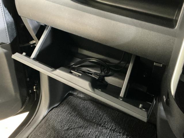 タントカスタムＲＳ　ＳＡ　ワンオーナー　ターボ　ナビ　ドラレコワンオーナー　ターボ　ナビ　ドラレコ　ＥＴＣ　両側電動スライドドア　Ｂｌｕｅｔｏｏｔｈ　フルセグＴＶ　ＬＥＤヘッドライト　１５インチ純正アルミホイール　オートライト　フォグライト　ドアバイザー（京都府）の中古車