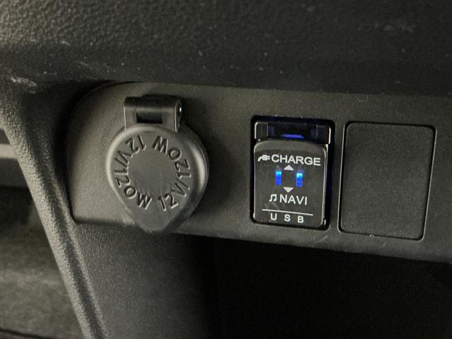 ムーヴキャンバスＧメイクアップリミテッド　ＳＡIII　ナビ　パノラマモニターナビ　パノラマモニター　ドライブレコーダー　ＥＴＣ　両側電動スライドドア　オートマチックハイビーム　Ｂｌｕｅｔｏｏｔｈ　ＵＳＢチャージャー　ＤＶＤ再生　フォグライト　オートライト　ドアバイザー（京都府）の中古車