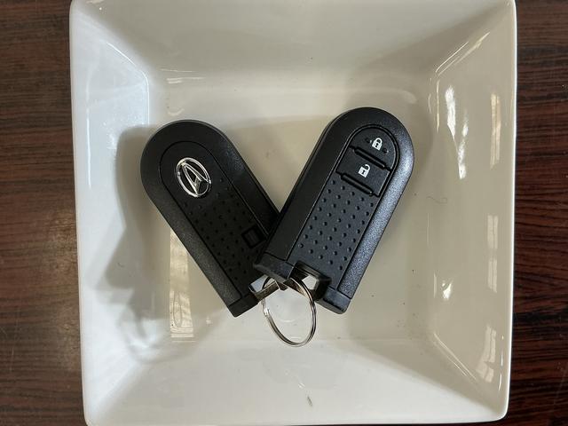 ムーヴＸリミテッドII　ＳＡIII　１オーナー　ナビ　バックカメラワンオーナー　４ＷＤ　ナビ　バックカメラ　ＥＴＣ　運転席シートヒーター　オートマチックハイビーム　Ｂｌｕｅｔｏｏｔｈ　ＵＳＢチャージャー　ＤＶＤ再生　フルセグＴＶ　ＨＩＤヘッドライト　オートライト（京都府）の中古車